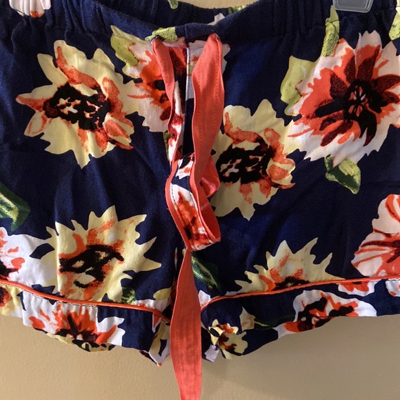 Joe Fresh blue with orange flowers pj shorts - size medium - Picture 3 of 7